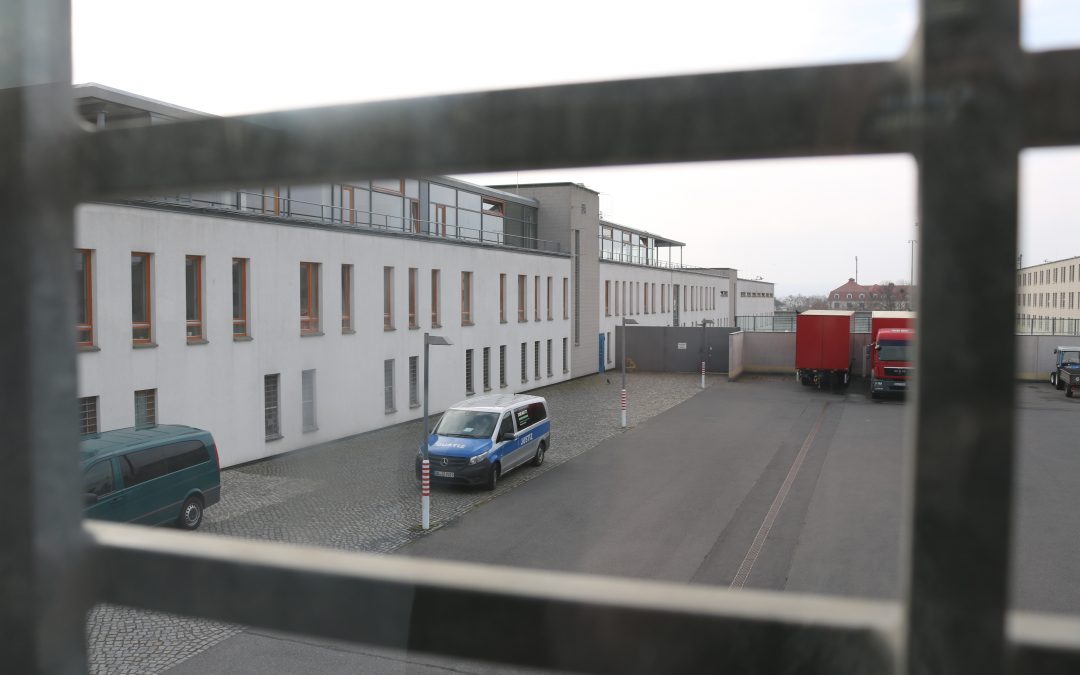 Zu Besuch im Gefängnis – Einblick in die Justizvollzugsanstalt Dresden